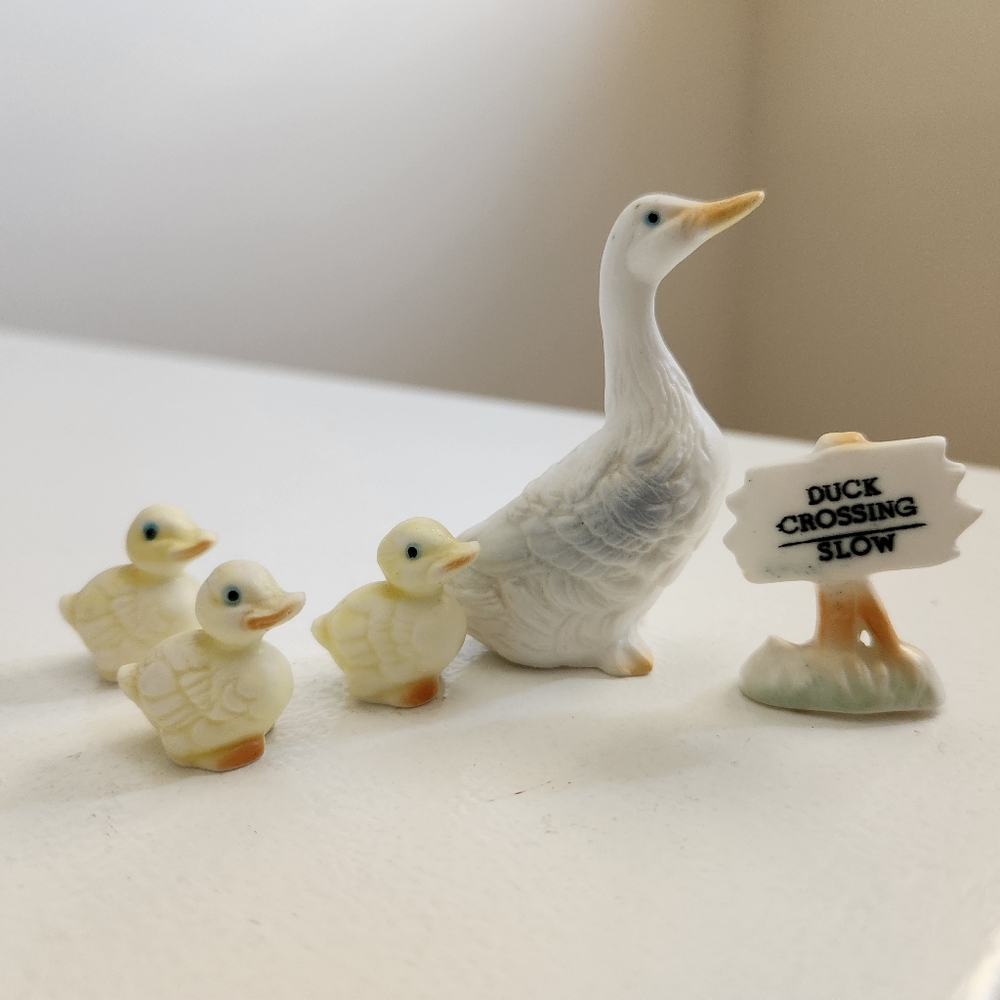 Group of miniature figurines - duck family